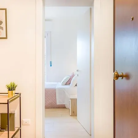 Apartment Mutina Luxlife Close To Center - Free Parking Modena