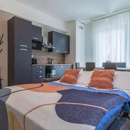 Apartment Mutina Luxlife Close To Center - Free Parking Modena