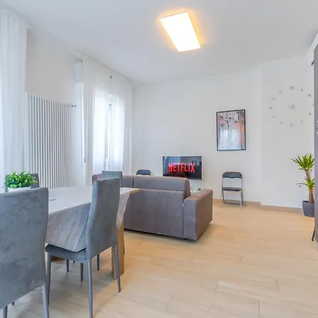 Apartment Mutina Luxlife Close To Center - Free Parking Modena