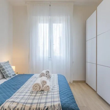 Apartment Mutina Luxlife Close To Center - Free Parking